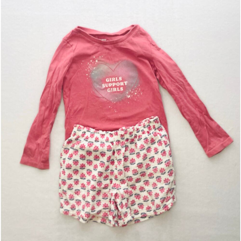 Girls Bundle Zara Velvet Pants, Zipper Pockets, Girl Power Top, Floral Shorts 5T